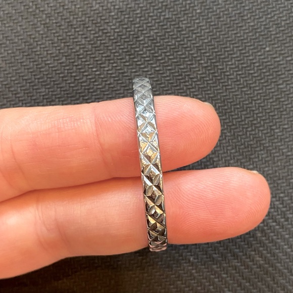 NWOT Silver Hoop Earrings - Picture 3 of 4